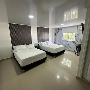 apartahotel-plaza.sanandreshotels.com/